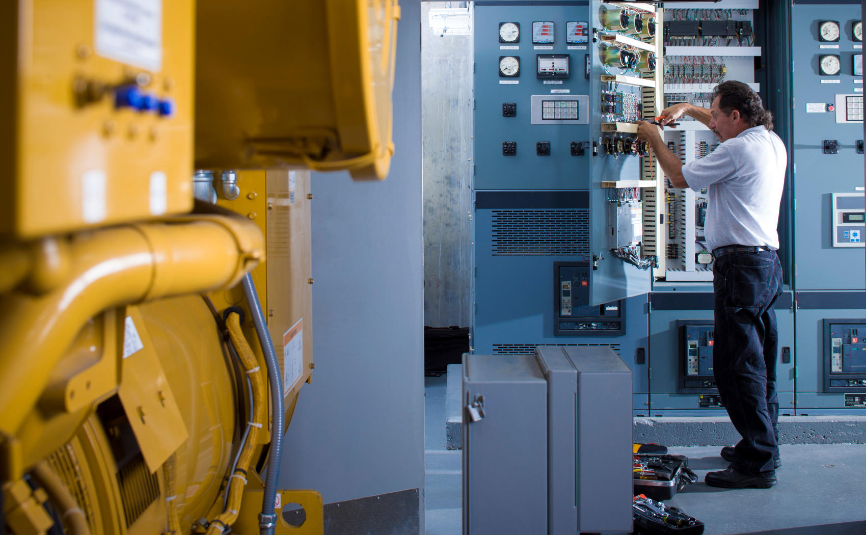 Untitled design (10) industrial electrician in Hertfordshire